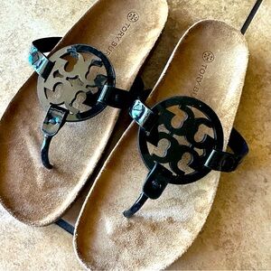 Women Tory Burch Cloud Miller Sandal. Size 9.5